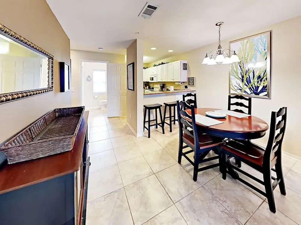 Perdido Bay Townhouse 2 Bedrooms 2.5 Bathrooms Townhouse