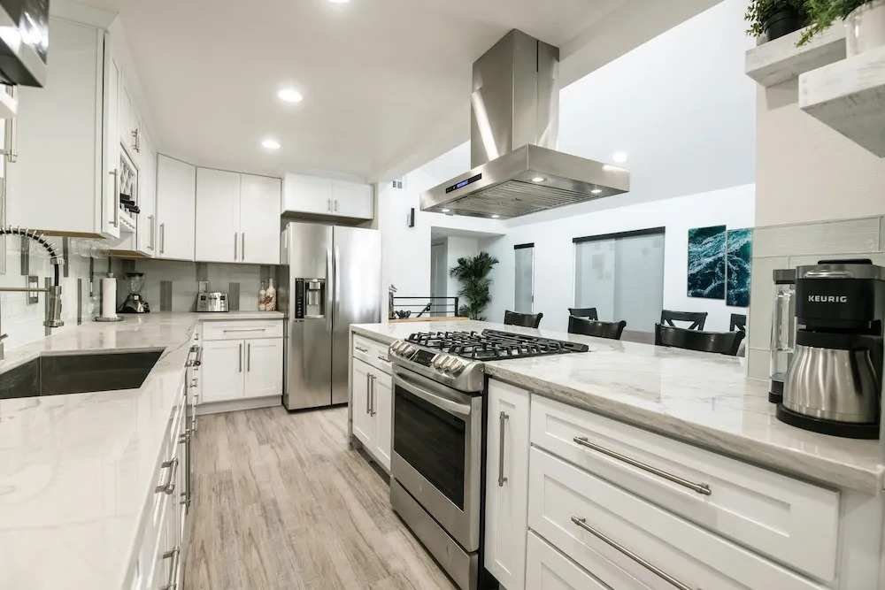 36th St (68238)