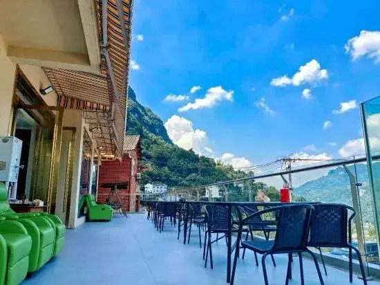 Yunlv Sunshine Homestay (Yichang Three Gorges Home Scenic Area)