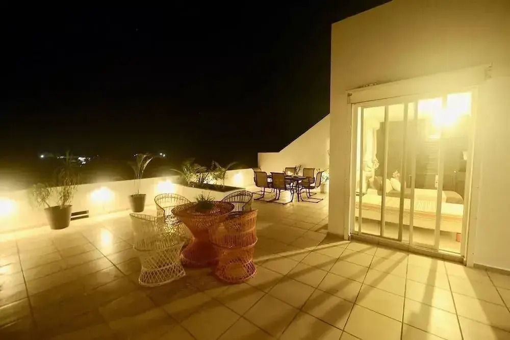 Condo Nikte