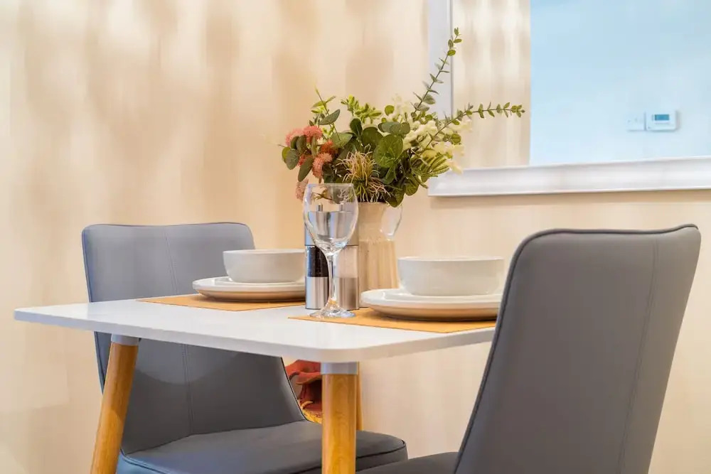 Staines Studio Apartment - Heathrow
