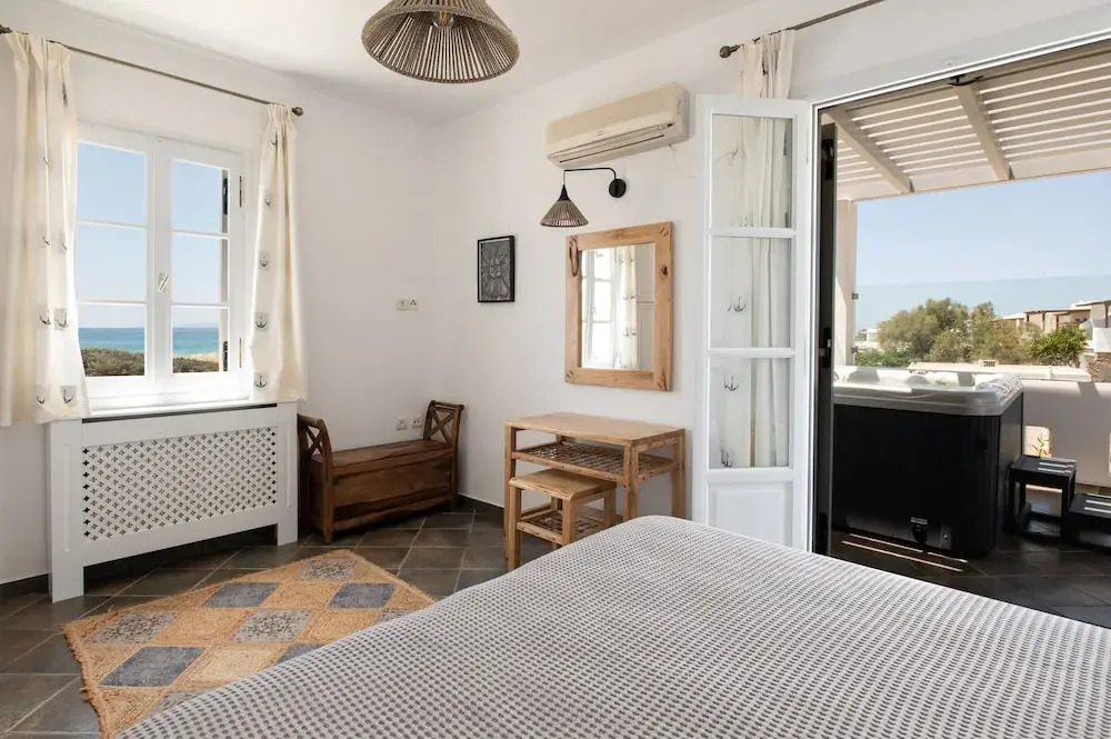Sea Lilies Suites