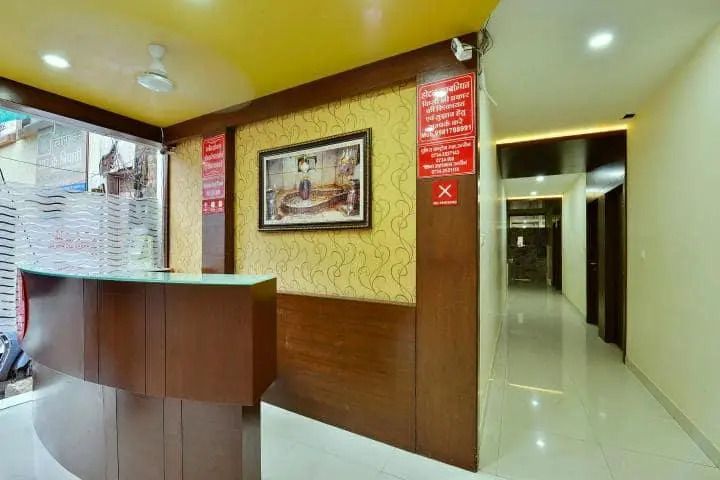 Hotel Amar Palace