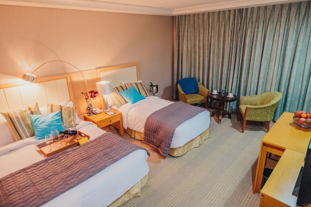 AVA Hotel Jeju Hamdeok