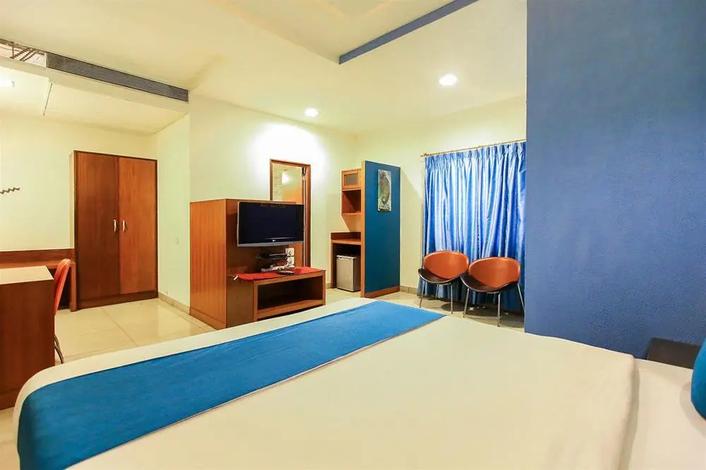 Treebo Trip Cynosure Suites