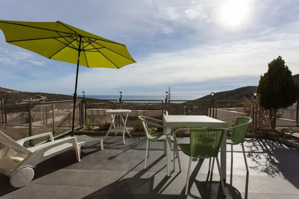 Luminoso Duplex con Vistas al MAR