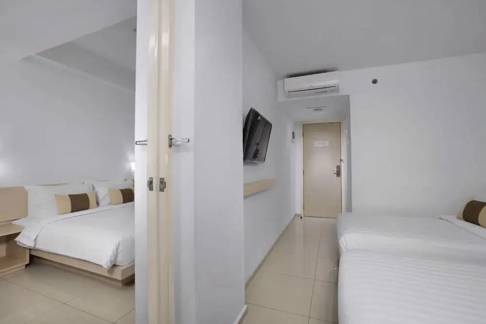 Hotel Algoritma