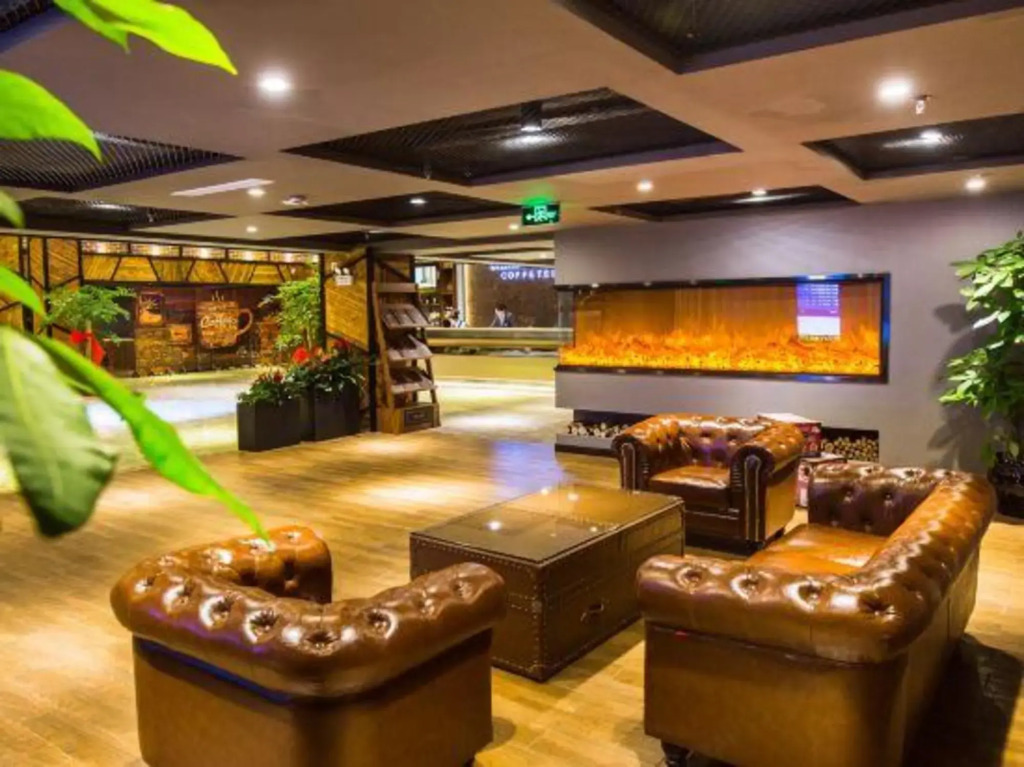 Haofeng Yazhi Hotel (Shanghai International Resort Tangzhen Metro Station)