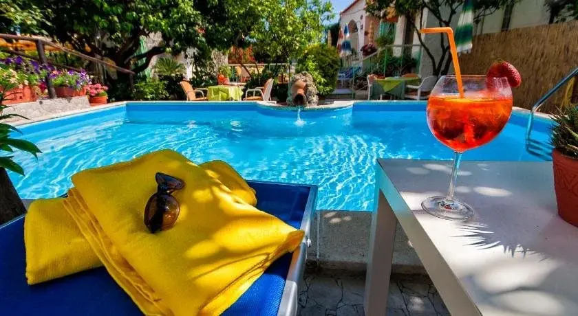 hotel la rondinella