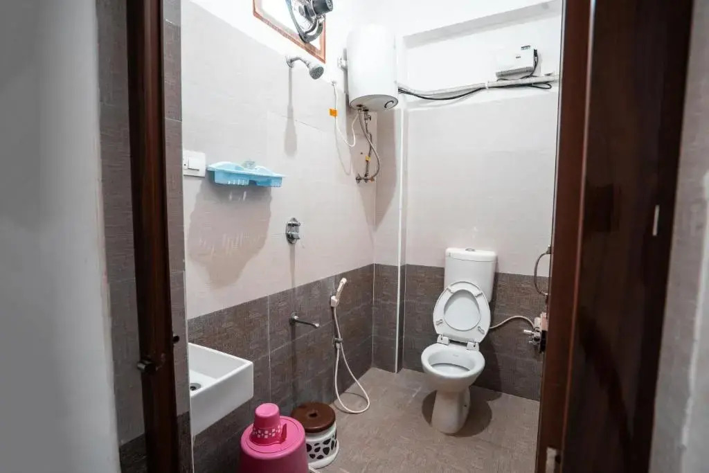 Mahasri Homestays Fully Furnished 2BHK & 1BHK Apartments
