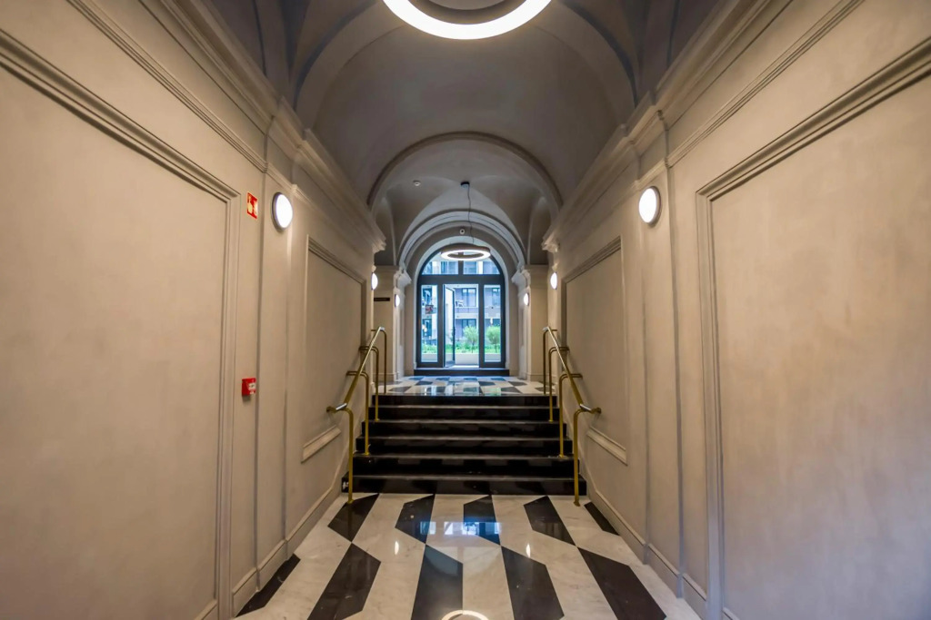 Romantic Deluxe Studio In The City's Epicentrum