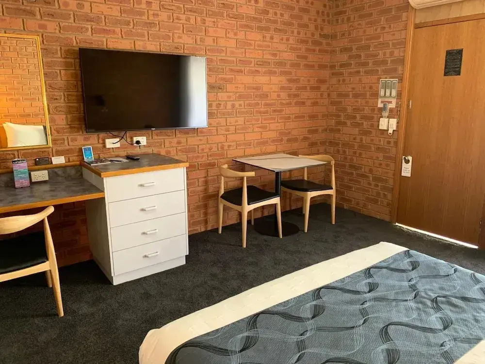 Golden River Motor Inn