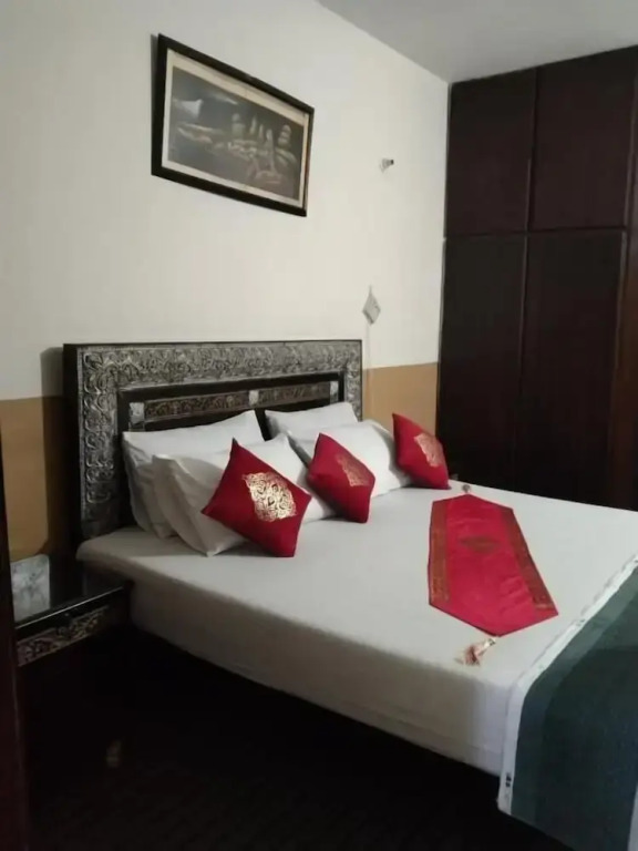 Royal palace hotel