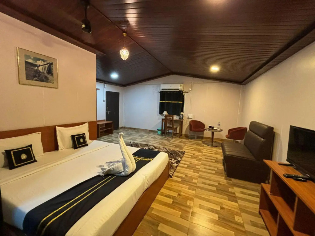 Exotica De Swiss Tents & Villas By 29bungalow