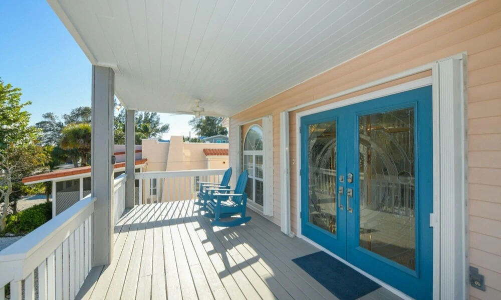 The Deckhouse by AMI Locals