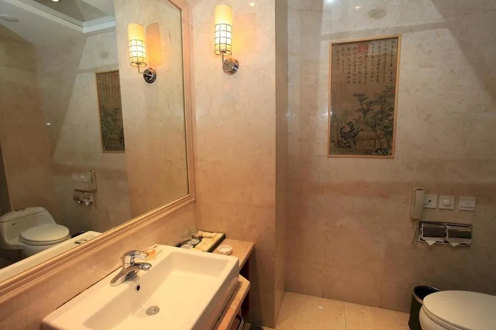 Shanxi Huanghe Jingdu Grand Hotel