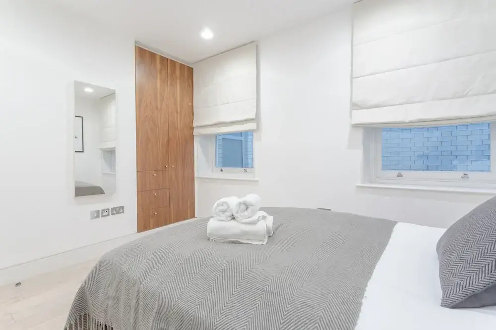 Central London - 2 Beds - Sleeps 4 - Lift