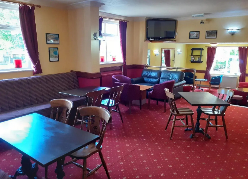The Dodington Lodge