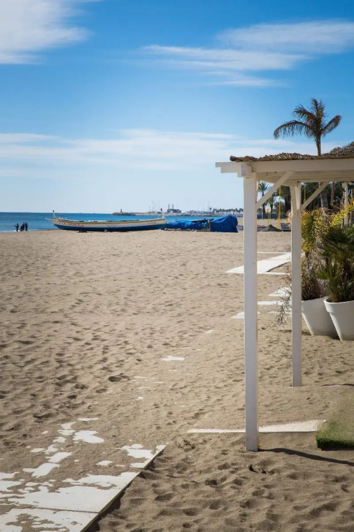 Holidays2Torremolinos Carihuela