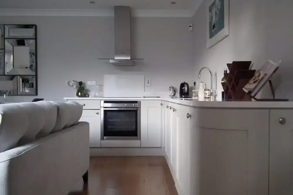 2 Bedroom Home Near The RDS Arena
