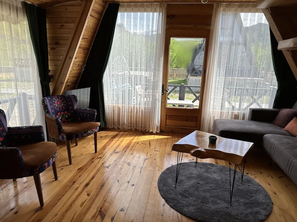 Yesildus Tatil Koyu