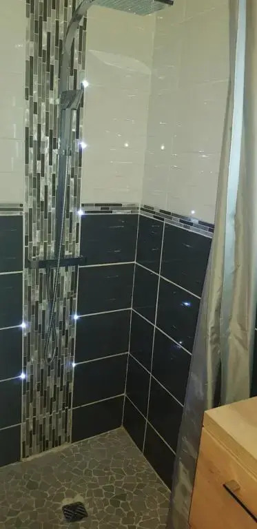 4COMA2 - Appartement plein pied pour 4 personnes proche plage