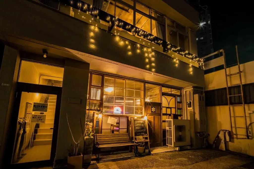 ArtBar & GuestHouse ennova