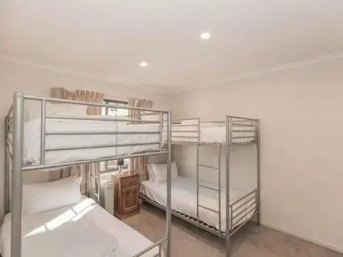 Boronia 6/30 Nettin Circuit