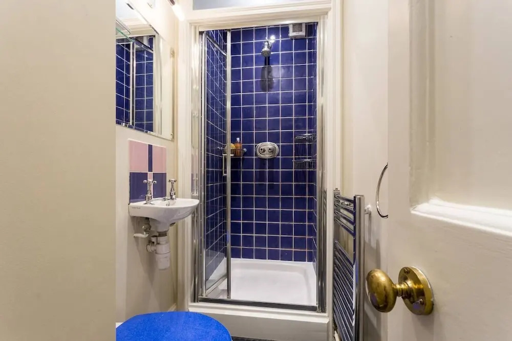 Beautiful Homely 3 Bedroom Battersea Park