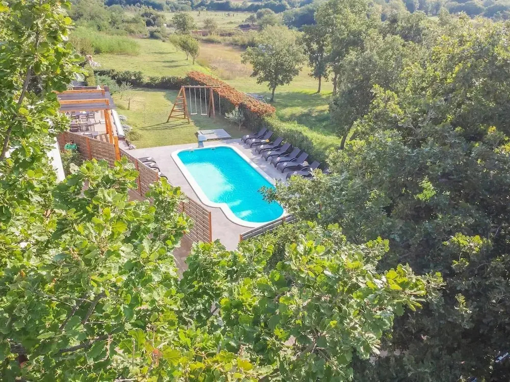 Marinko - With Pool - A1