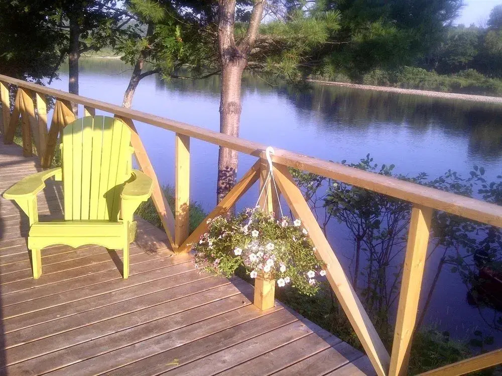 Pond's Resort