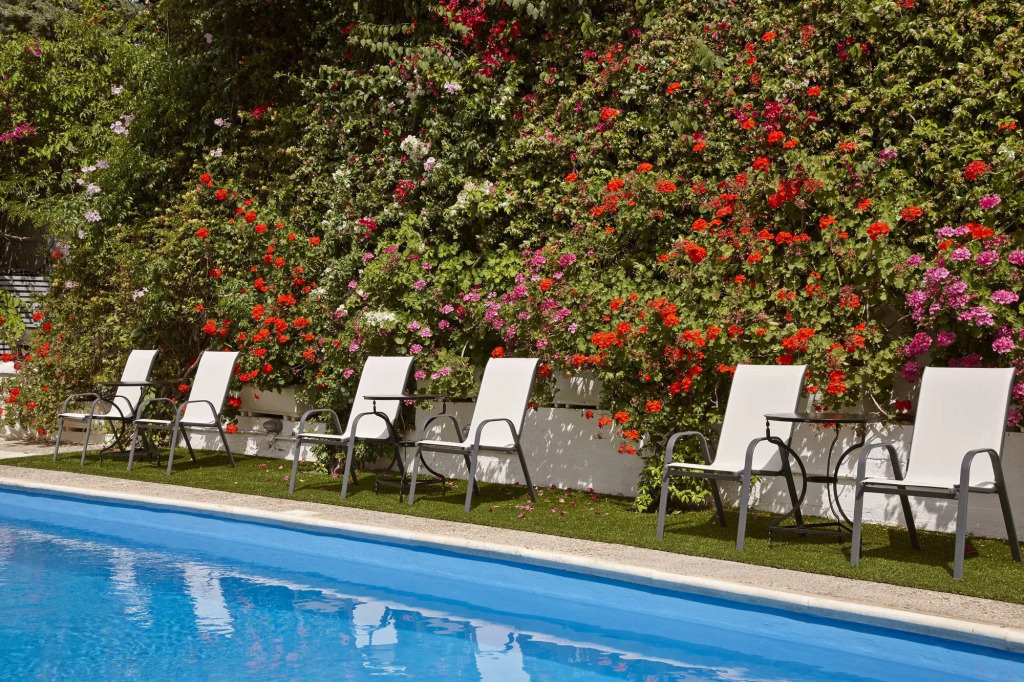 Spetses Retreat Accommodation