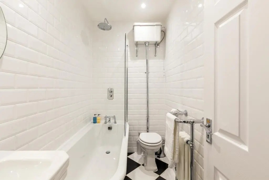 Garden Flat by Notting Hill Gate Station