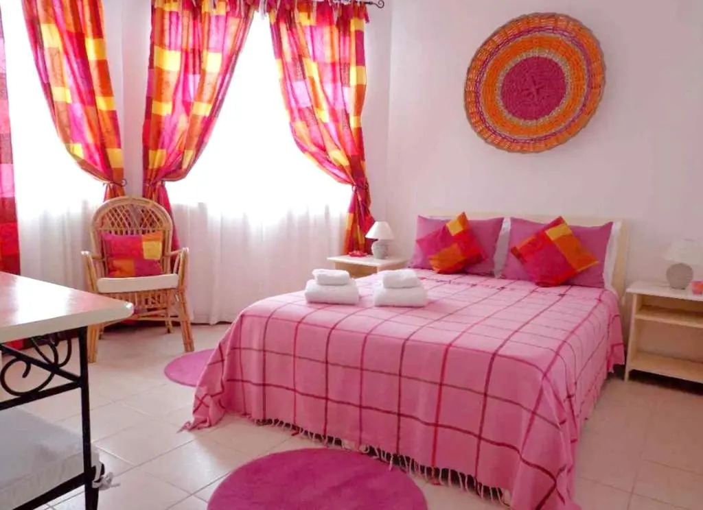 3 bedrooms appartement at Grand Baie 300 m away from the beach with shared pool enclosed garden and wifi