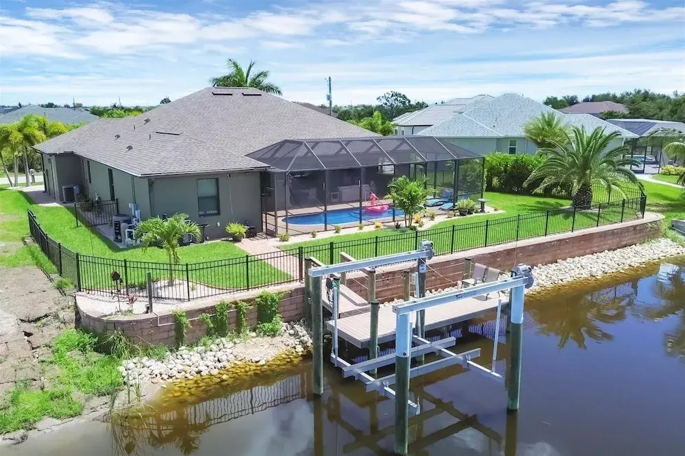 South Gulf Cove 3 Bedroom Canal Pool Home 3 Home