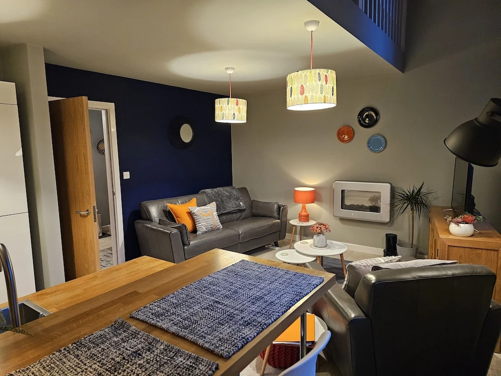 Charming 1-bed Apartment in Newark