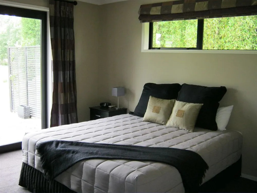 Abbey House Bed & Breakfast