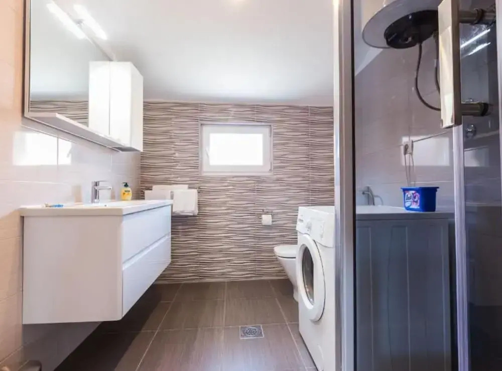Cozy Three Bedroom Apartment With Terrace in Zadar
