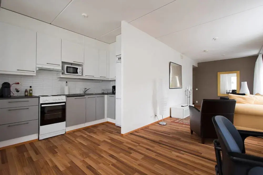 Airport Apartments