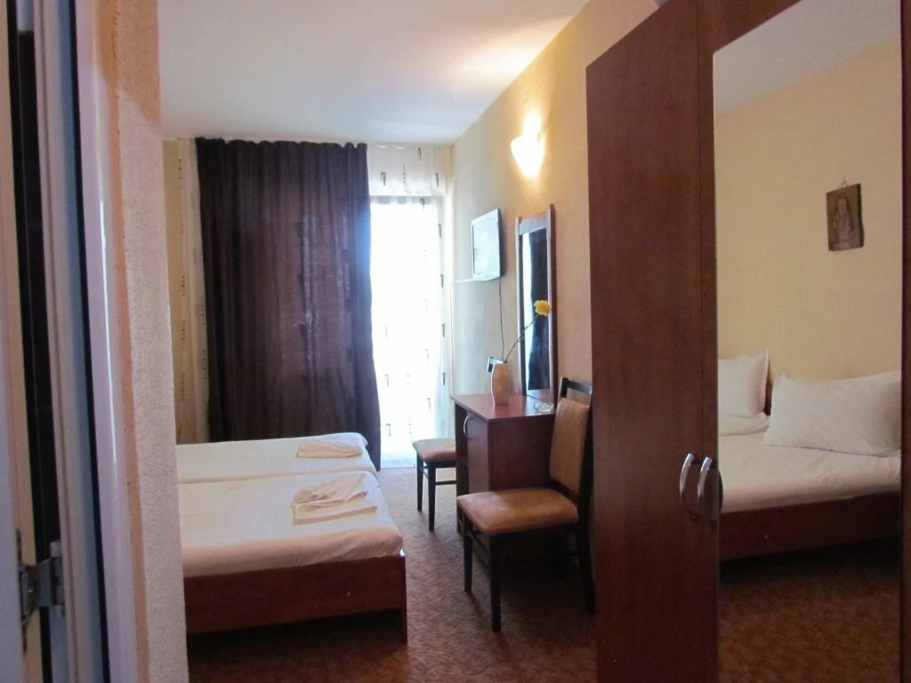 Hotel Ovicris Selena