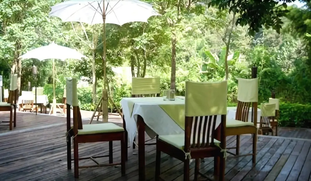 Botanic Resort