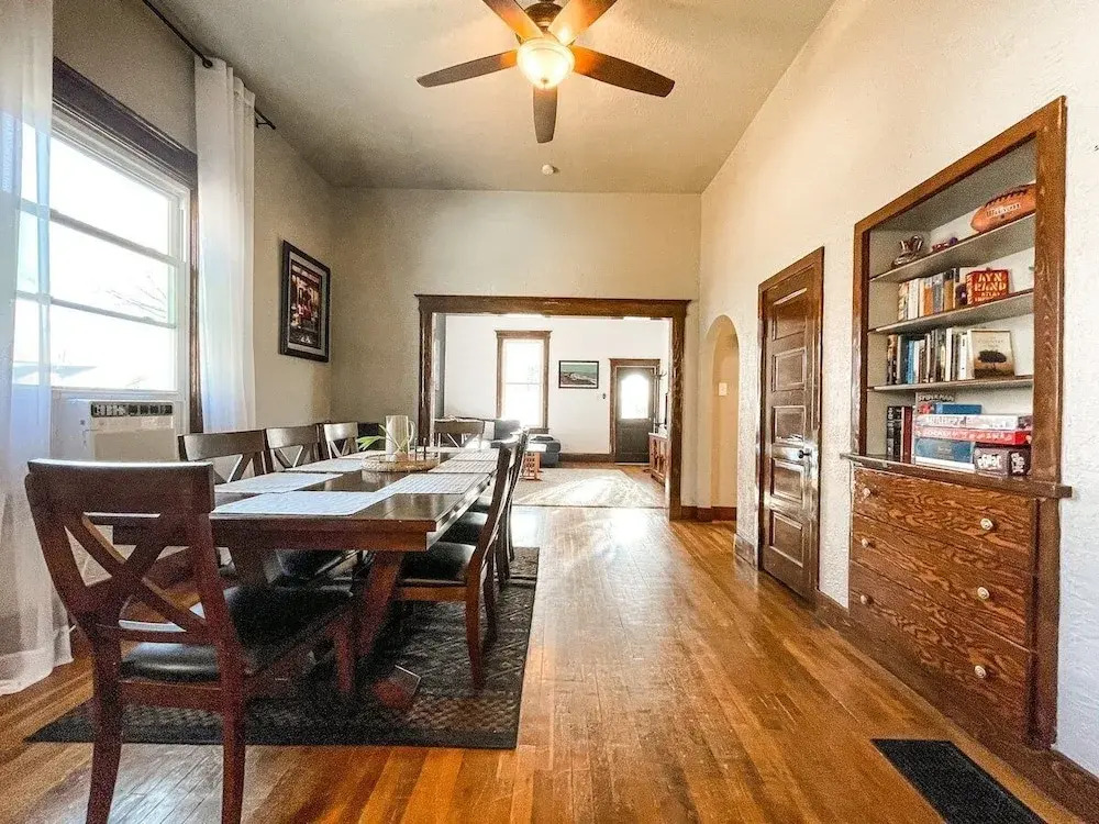 214 N 20th