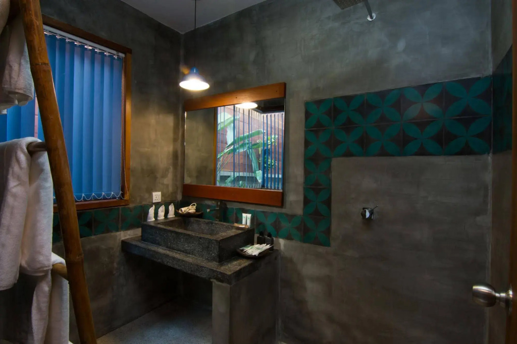 SAKABAN Suite