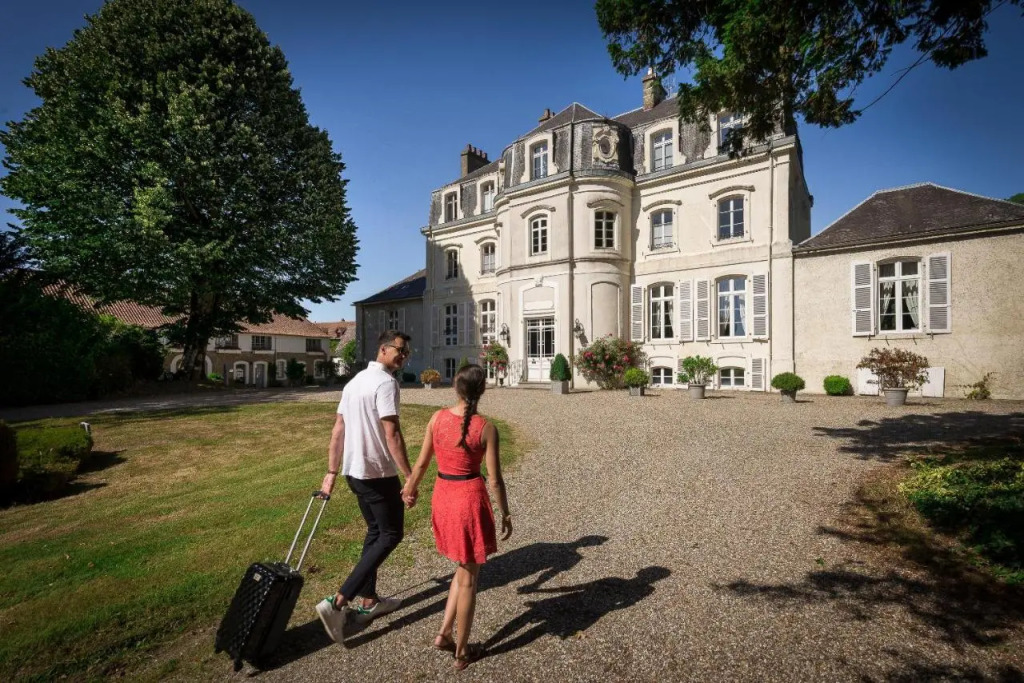 Hôtel Château Cléry