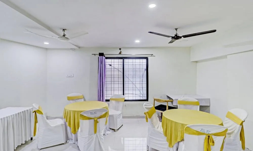 Treebo Trend Hotel Krishna