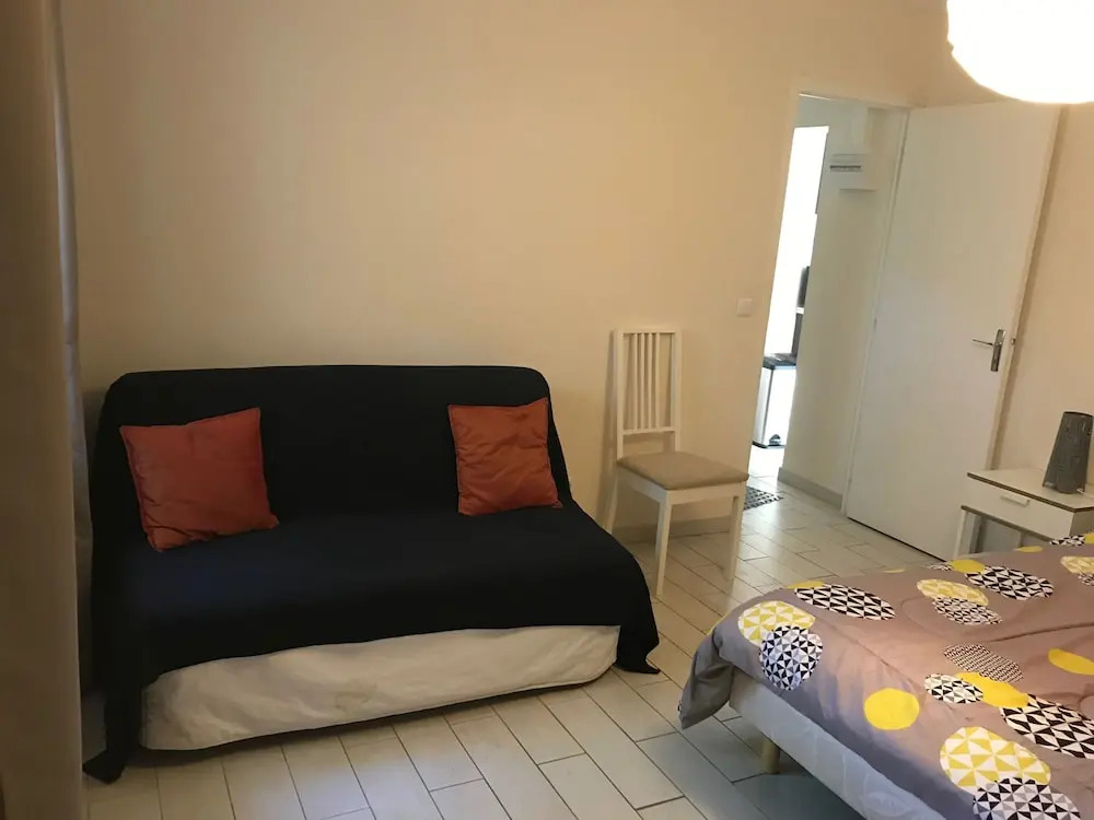 Rez de Villa Pébrier