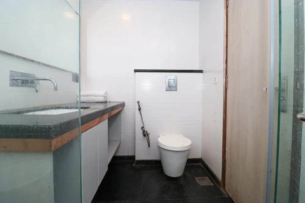 Hotel Krishna Plaza -Near Connaught Place and New Delhi Railway Station BY M S Hospitality