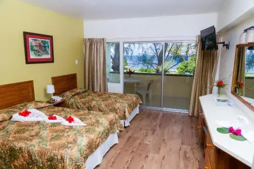 Crown Point Beach Hotel