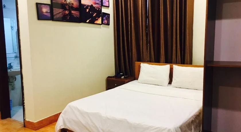 Saigon Palace by OYO Rooms
