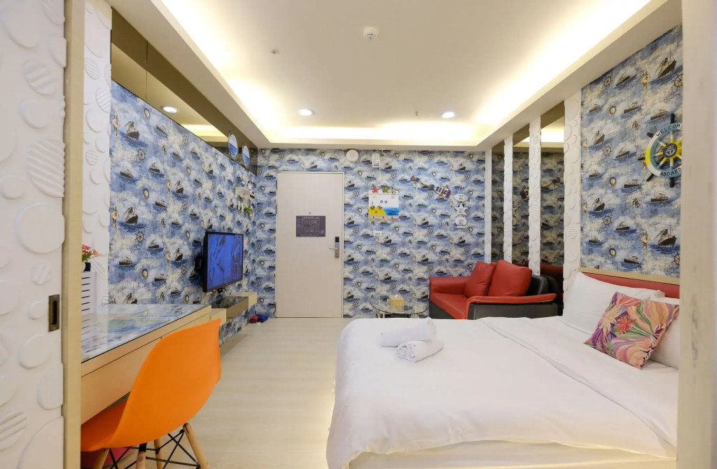 85 Asia Hotel